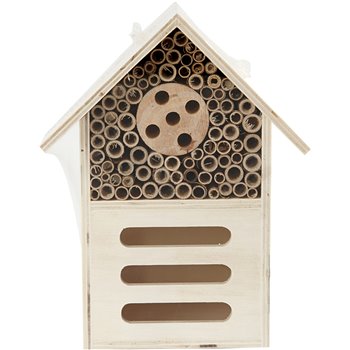 Hotel para insectos y mariposas
