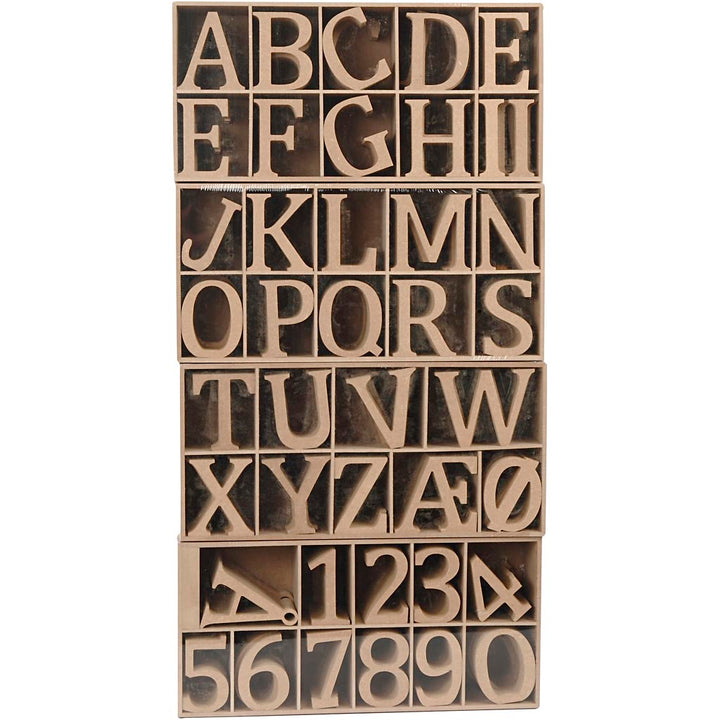 Letras y números de madera - 246 unidades