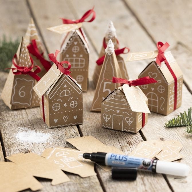 CASAS Y ÁRBOLES CALENDARIO ADVIENTO