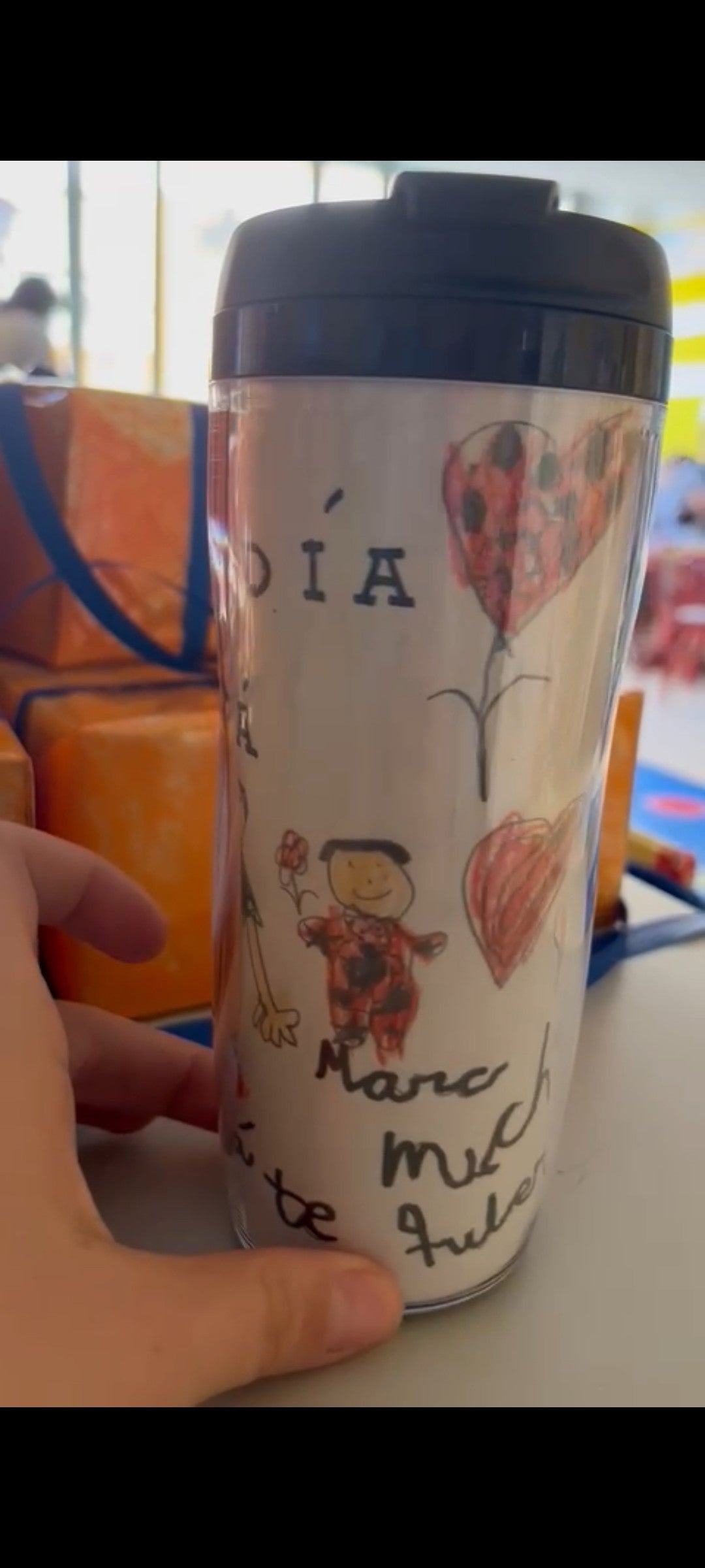 Taza termo con tapa